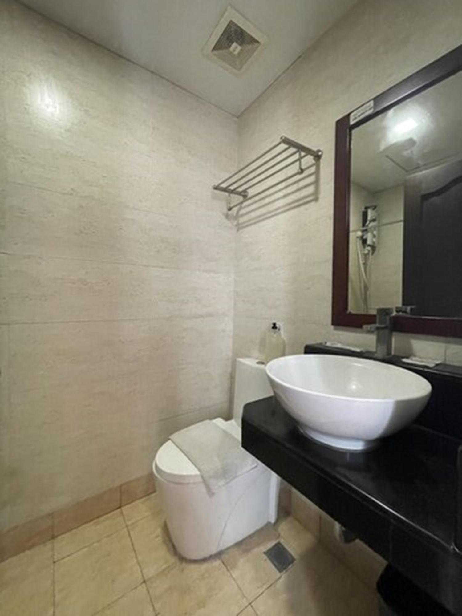Cebu Capitol Central Hotel & Suites Powered By Cocotel Ruang foto